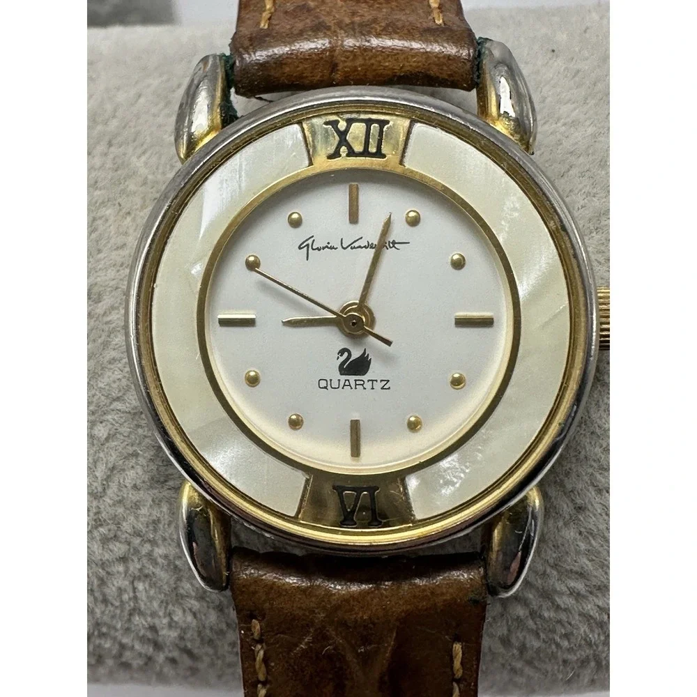 Gloria Vanderbilt 8501 New Battery Ladies Watch 25MM 6